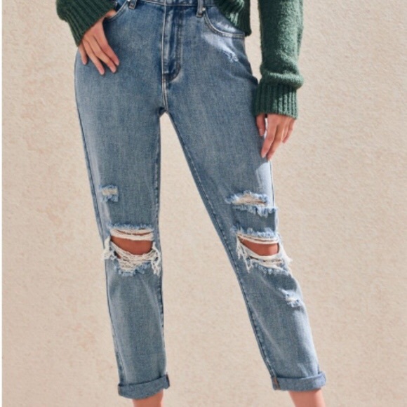 NEW PacSun Distressed Mom Jeans - Picture 3 of 3